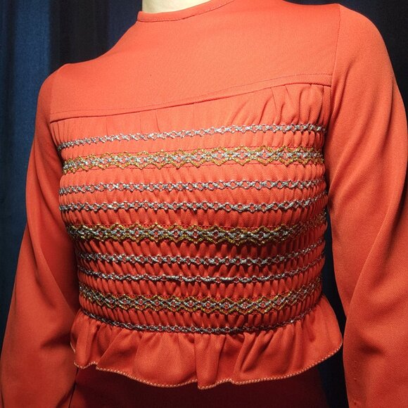 Vintage 60s Holidays bright red and gold babydoll long bell-sleeved maxi dress - Picture 7 of 14